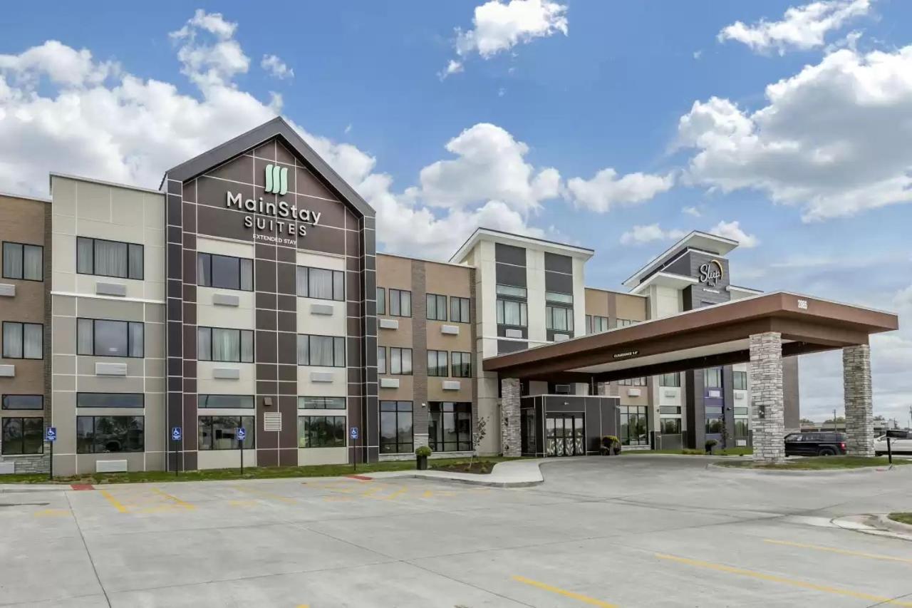 Sleep Inn Waukee-West Des Moines Exterior foto